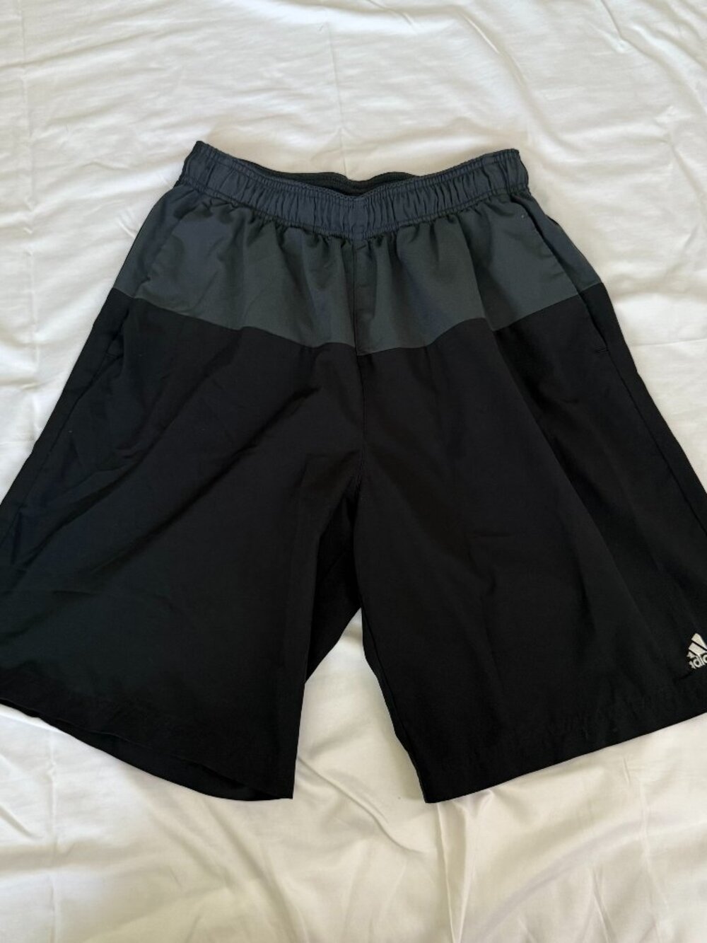 Adidas Mens Black Gray Basketball Shorts Athletic Sportswear Streetwear